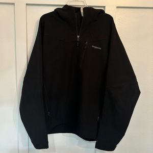 Men’s XL Patagonia Hooded Shell Jacket